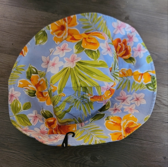 NWOT! Talbots Vintage Blue Floral Multicolor Reversible Sun Hat NEW - Picture 5 of 7